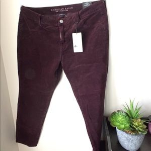 American Eagle Corduroy Jeggings perfect for fall!